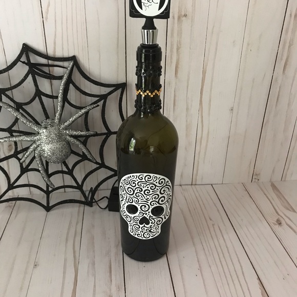 Halloween Decor. Lighted bottle. Hand Made NWT - Picture 5 of 8